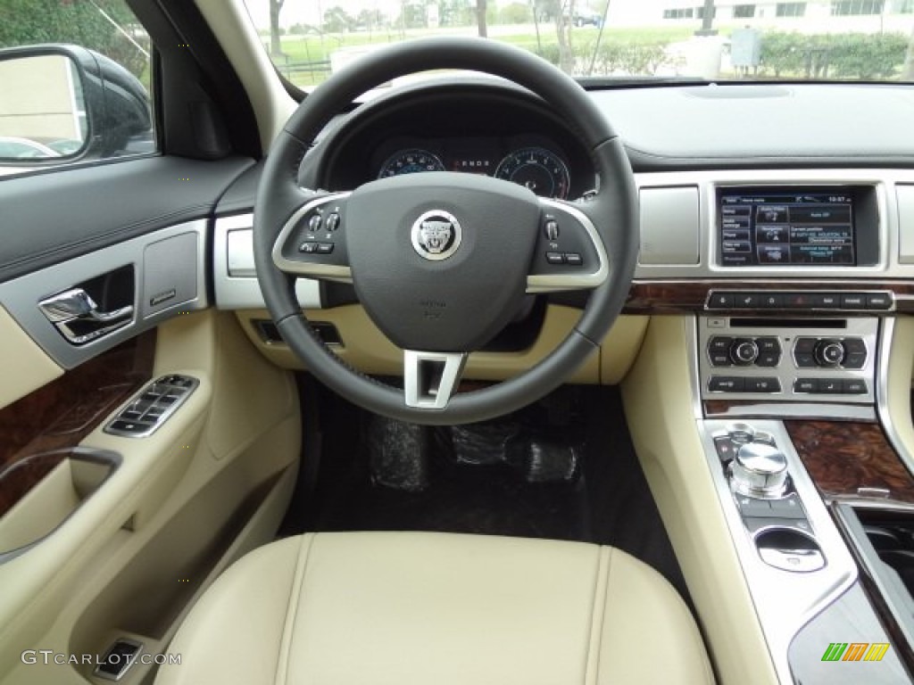2013 Jaguar XF I4 T Barley/Warm Charcoal Steering Wheel Photo #77610747