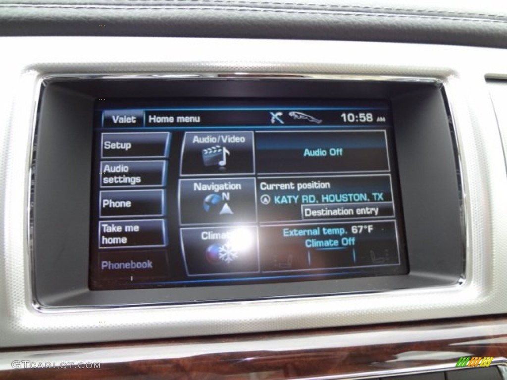 2013 Jaguar XF I4 T Audio System Photos