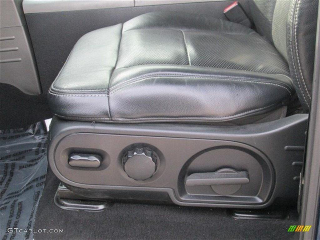 2007 Ford F150 FX4 SuperCrew 4x4 Front Seat Photo #77611676