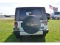 Stone White - Wrangler Unlimited Sahara Photo No. 4