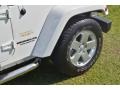 Stone White - Wrangler Unlimited Sahara Photo No. 8