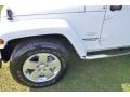 Stone White - Wrangler Unlimited Sahara Photo No. 12