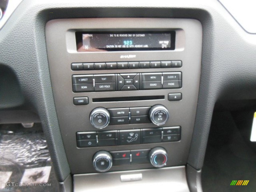 2014 Ford Mustang GT Premium Coupe Controls Photo #77616248