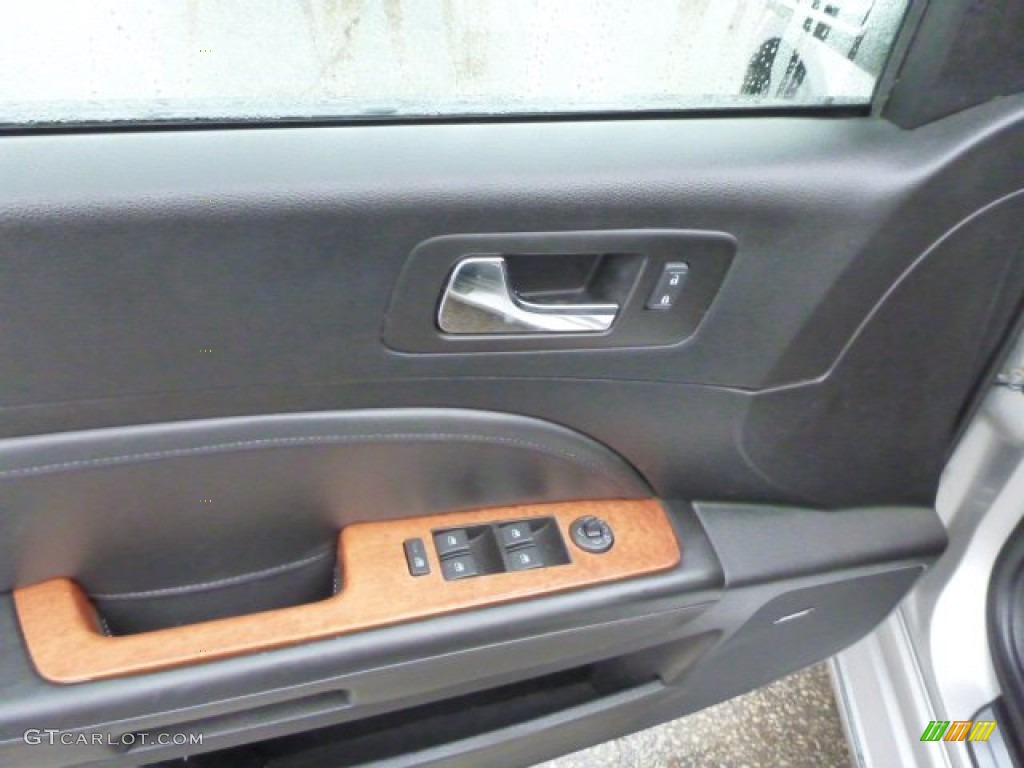 2008 Cadillac STS 4 V8 AWD Door Panel Photos