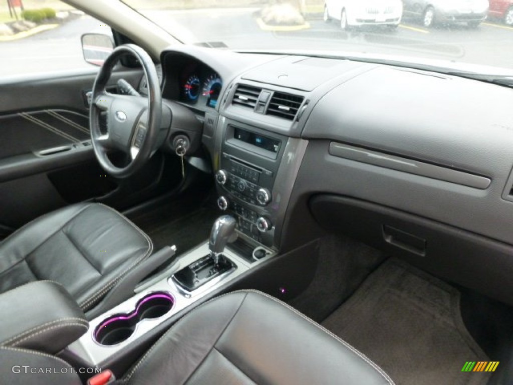 2011 Ford Fusion Sport AWD Dashboard Photos