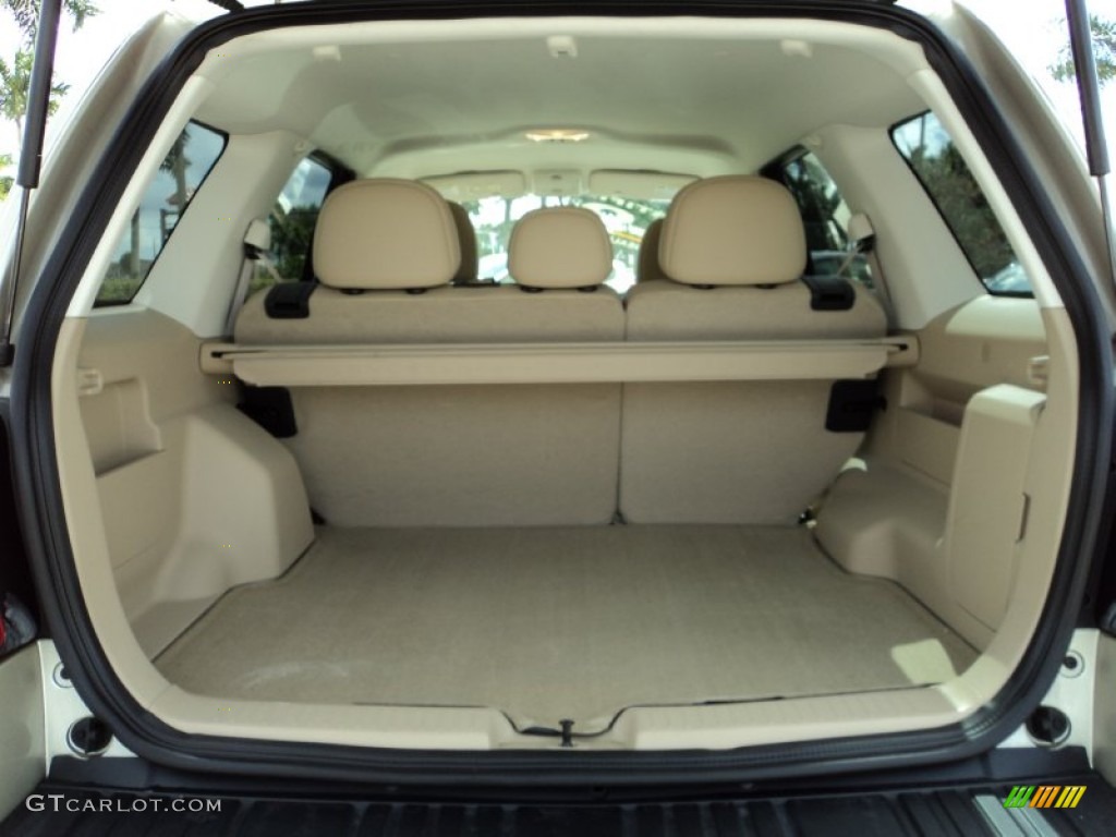 2012 Ford Escape Limited V6 Trunk Photo #77618144