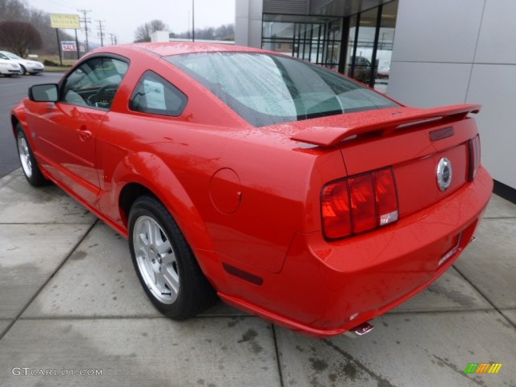 2007 Mustang GT Premium Coupe - Torch Red / Light Graphite photo #3