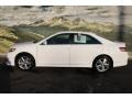 Super White - Camry SE Photo No. 6