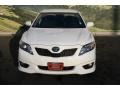 Super White - Camry SE Photo No. 7