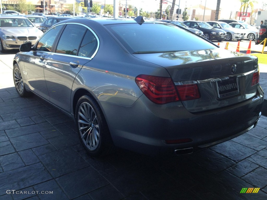 2012 7 Series 740i Sedan - Space Grey Metallic / Black photo #5