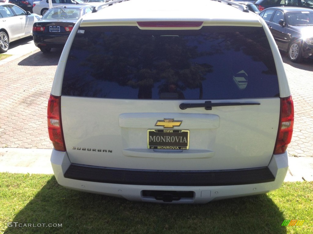 2008 Suburban 1500 LS - Summit White / Light Titanium/Dark Titanium photo #1