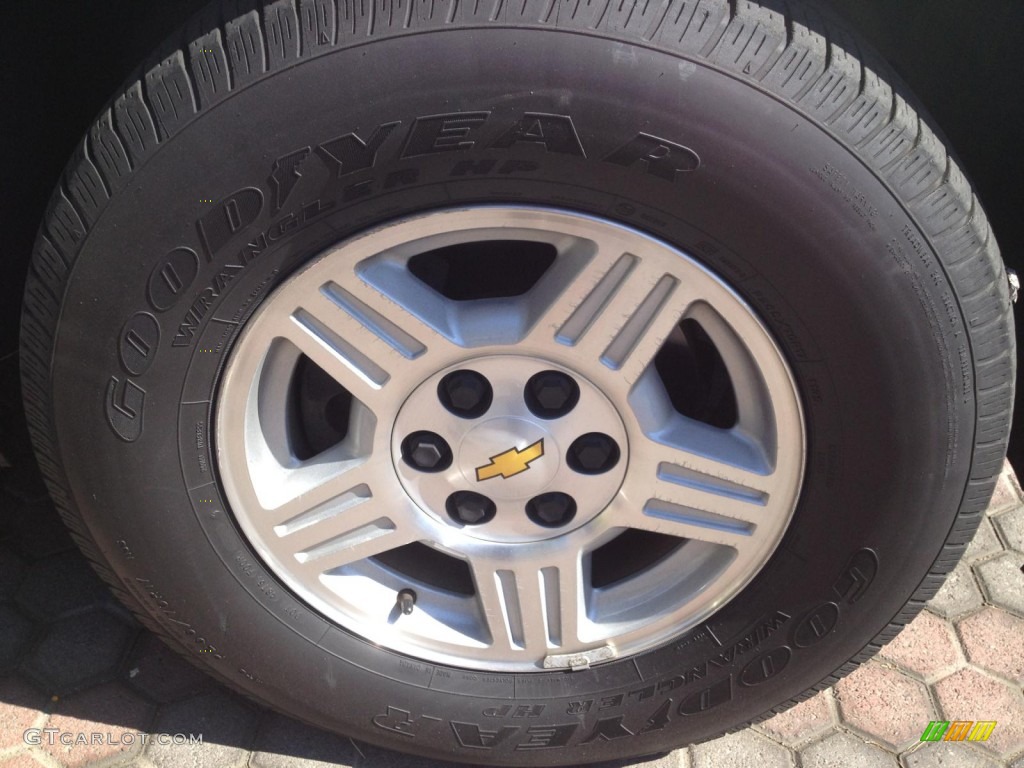 2008 Chevrolet Suburban 1500 LS Wheel Photos