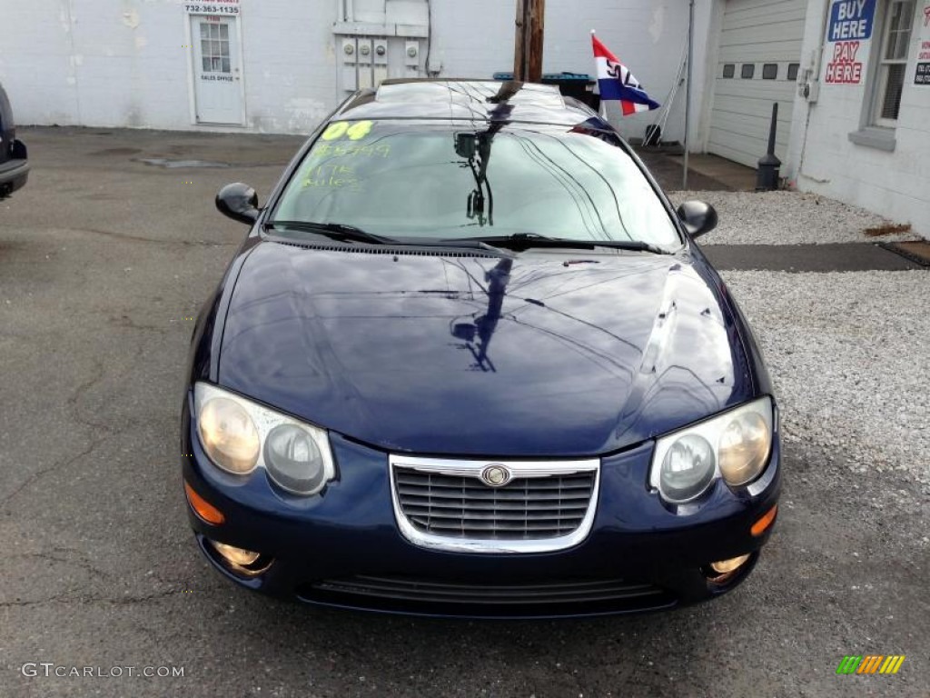 2004 300 M Sedan - Midnight Blue Pearl / Light Taupe photo #2