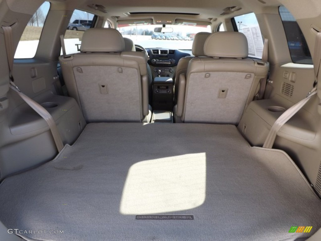 2010 Highlander SE - Blizzard White Pearl / Sand Beige photo #18