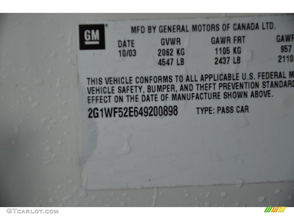 2004 Impala  - White / Regal Blue photo #23