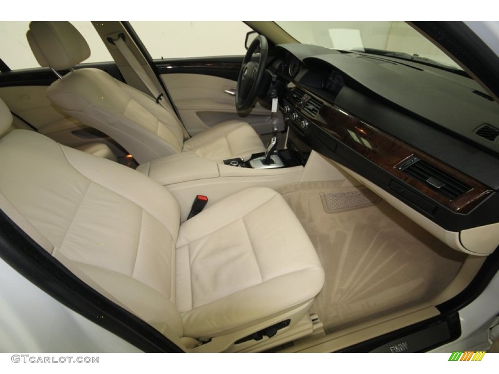 Cream Beige Interior 2010 BMW 5 Series 528i Sedan Photo #77631754