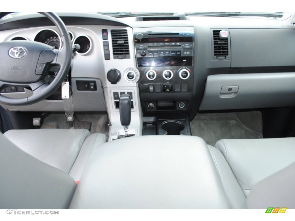 2008 Sequoia SR5 - Nautical Blue Metallic / Graphite photo #34