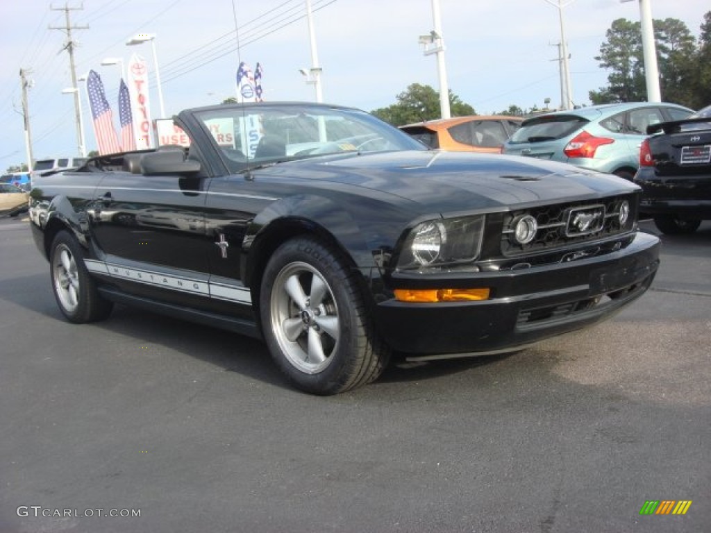 2008 Black Ford Mustang V6 Premium Convertible 77631117