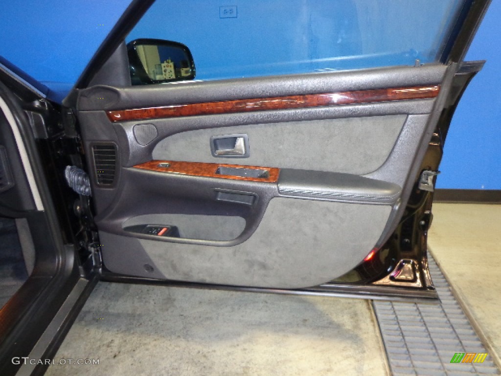 2002 Audi A8 L 4.2 quattro Sabre Black Door Panel Photo #77633797