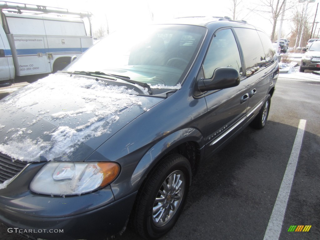 2001 Town & Country Limited AWD - Steel Blue Pearl / Agate photo #5
