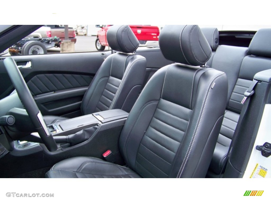 2013 Mustang V6 Premium Convertible - Performance White / Charcoal Black photo #12