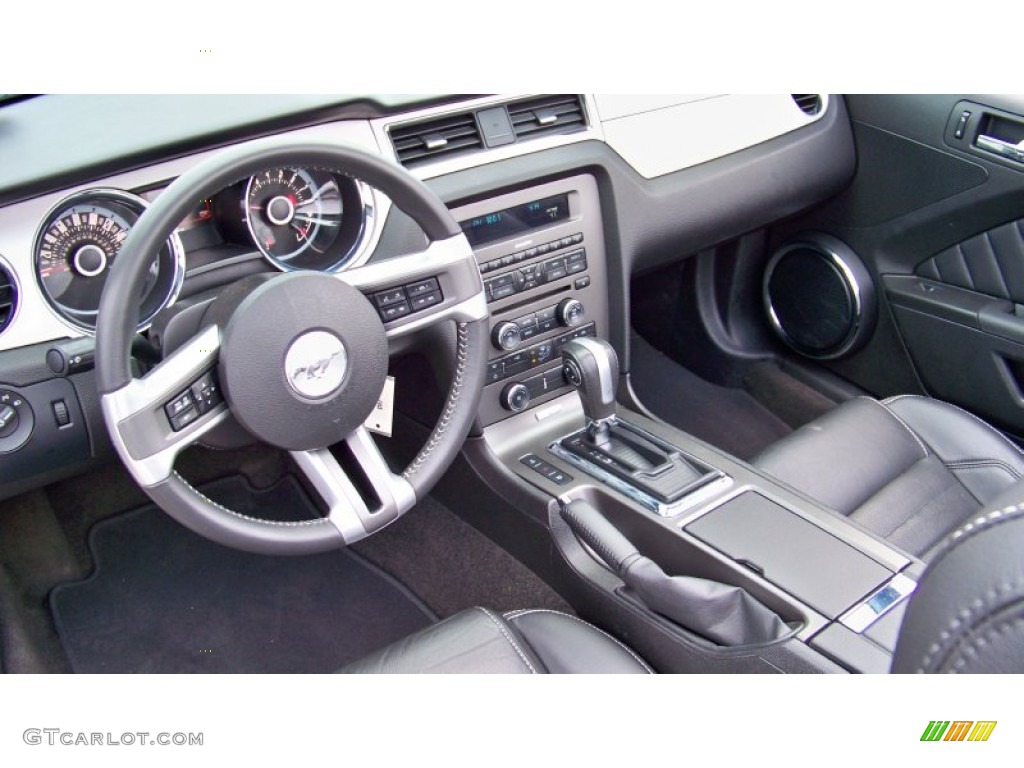 2013 Mustang V6 Premium Convertible - Performance White / Charcoal Black photo #13