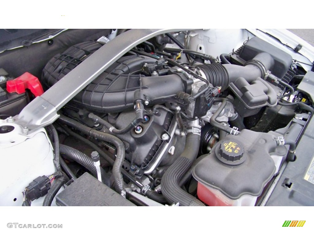 2013 Mustang V6 Premium Convertible - Performance White / Charcoal Black photo #15