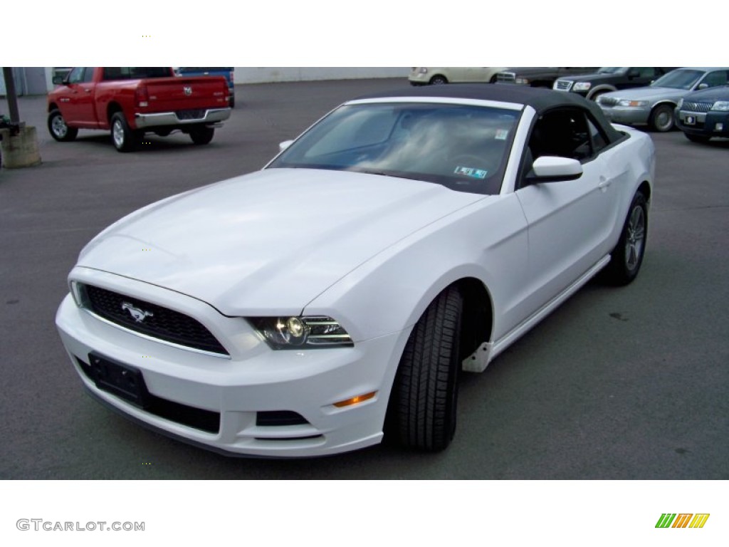2013 Mustang V6 Premium Convertible - Performance White / Charcoal Black photo #16