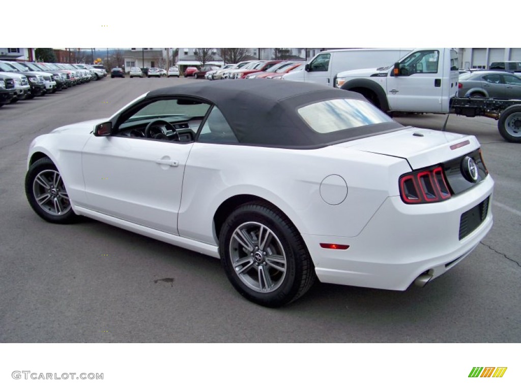 2013 Mustang V6 Premium Convertible - Performance White / Charcoal Black photo #17