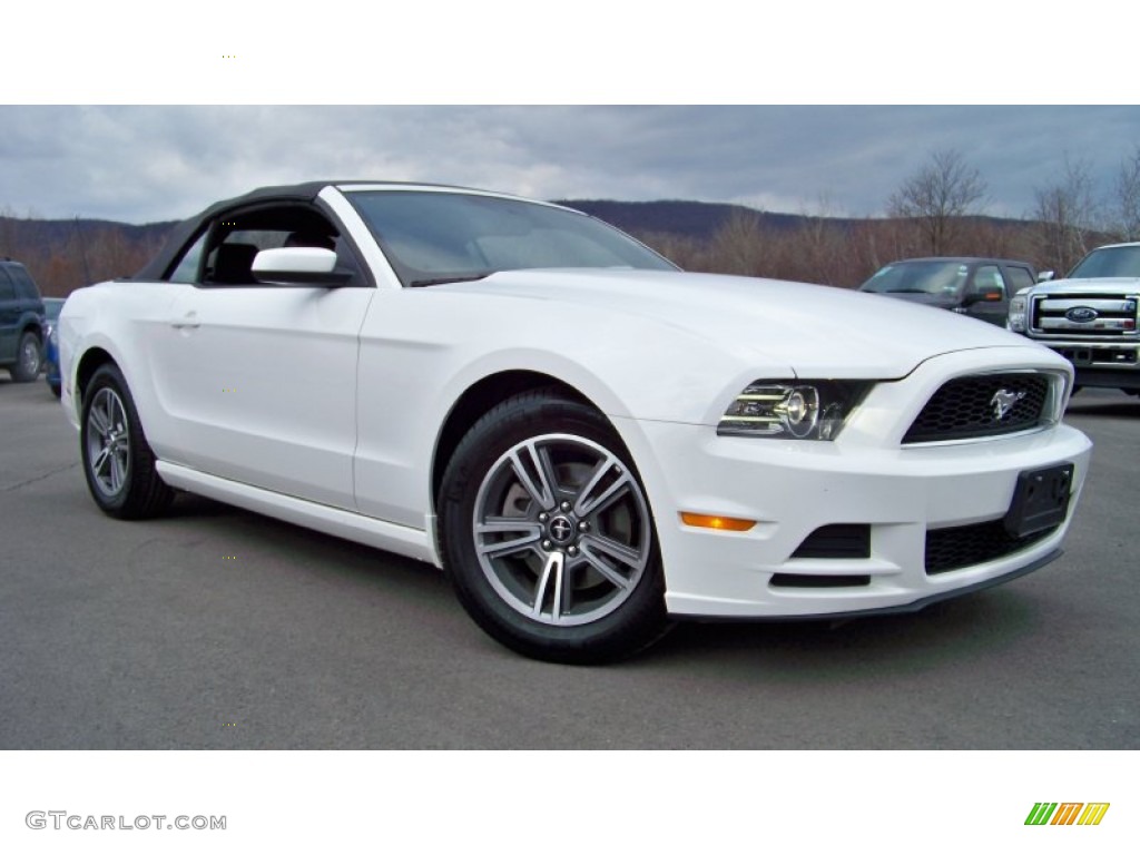 2013 Mustang V6 Premium Convertible - Performance White / Charcoal Black photo #23