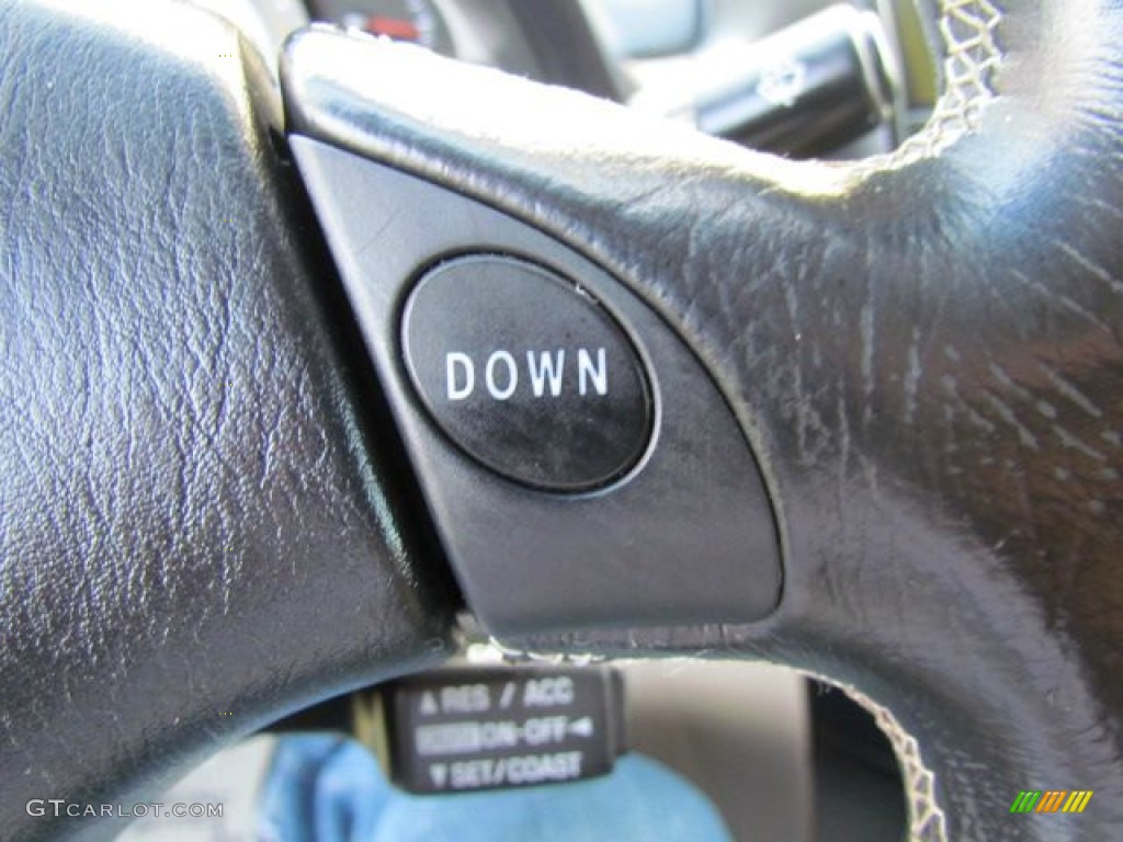 2004 Lexus IS 300 Controls Photo #77636892