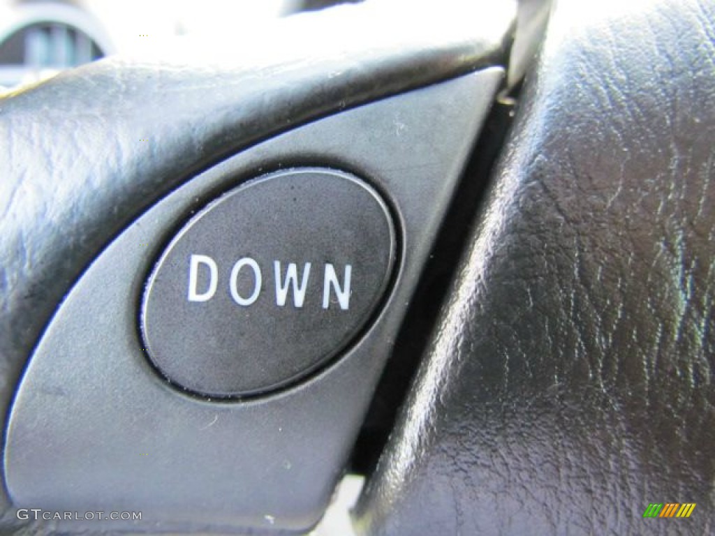 2004 Lexus IS 300 Controls Photo #77636930