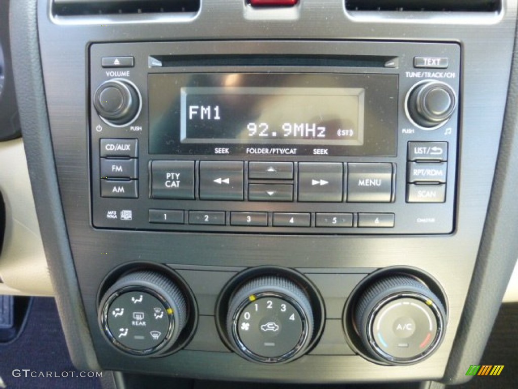 2013 XV Crosstrek 2.0 Premium - Venetian Red Pearl / Ivory photo #19