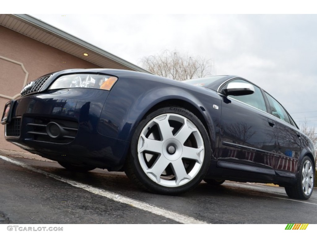 2004 S4 4.2 quattro Sedan - Moro Blue Pearl Effect / Silver photo #26