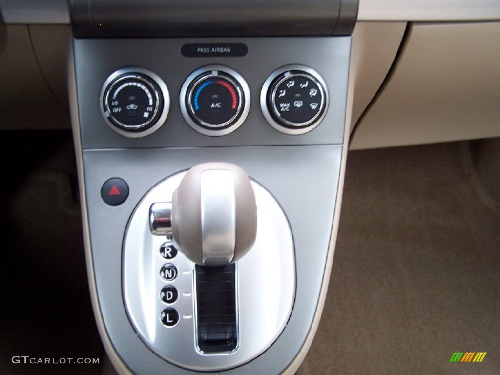 2012 Nissan Sentra 2.0 Xtronic CVT Automatic Transmission Photo #77638119