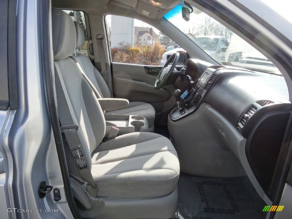 2009 Sedona LX - Clear Silver / Gray photo #16