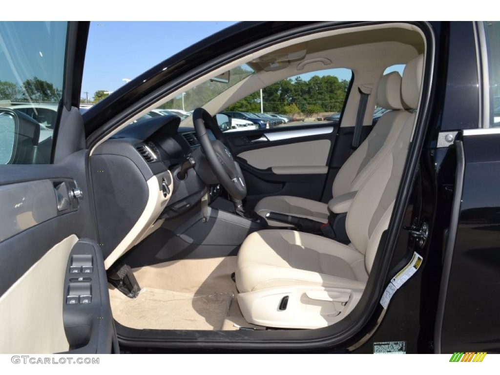 Cornsilk Beige Interior 2013 Volkswagen Jetta SE Sedan Photo #77640381