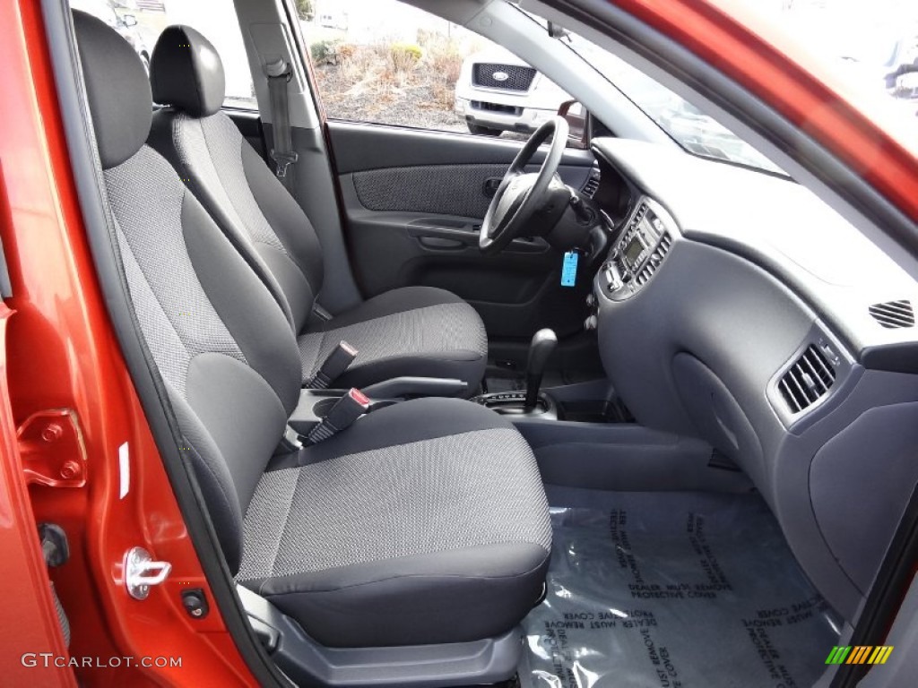 Gray Interior 2009 Kia Rio Rio5 LX Hatchback Photo #77640525