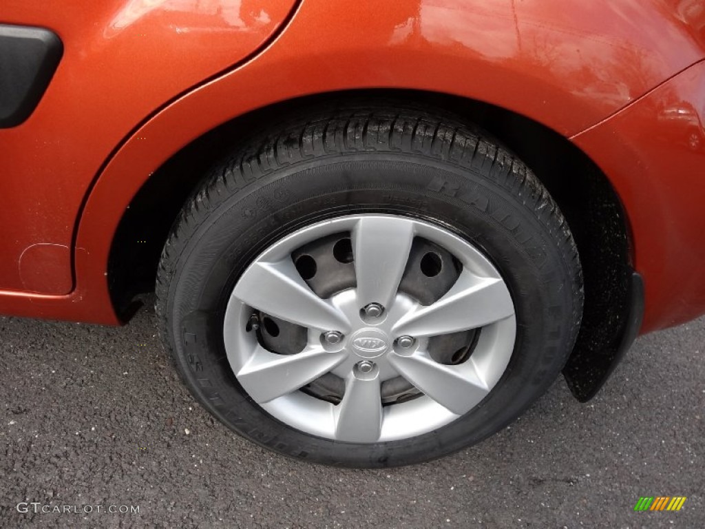 2009 Kia Rio Rio5 LX Hatchback Wheel Photos