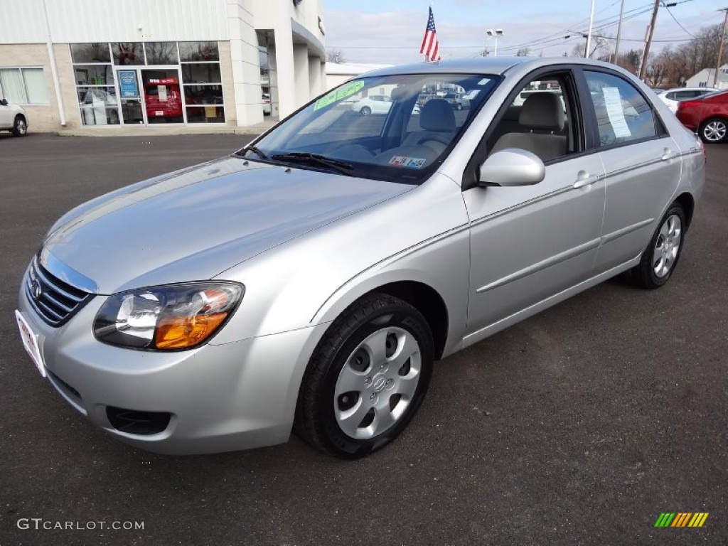 Bright Silver Metallic 2009 Kia Spectra EX Sedan Exterior Photo #77640864