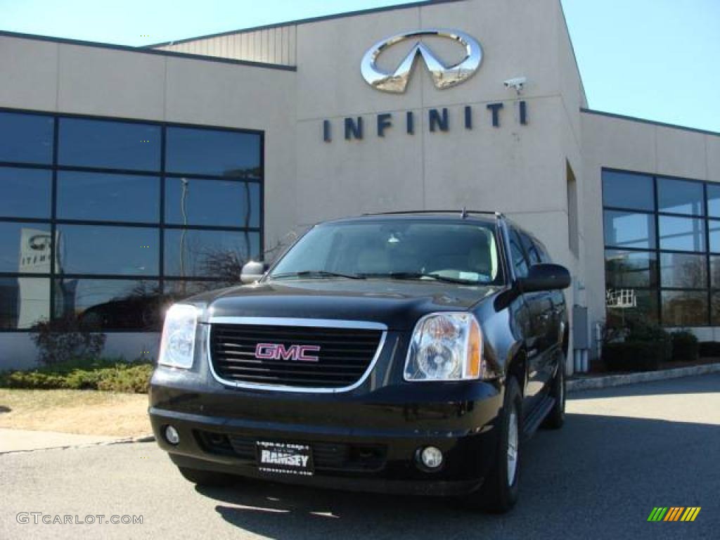 2008 Yukon XL SLT 4x4 - Onyx Black / Light Titanium photo #1