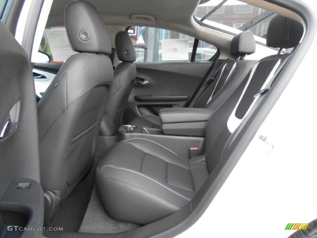 Jet Black/Ceramic White Accents Interior 2013 Chevrolet Volt Standard Volt Model Photo #77645595