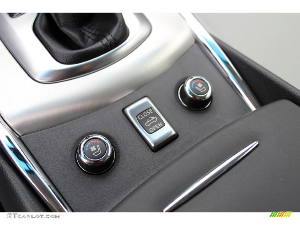2013 Infiniti G 37 Convertible Controls Photo #77645788