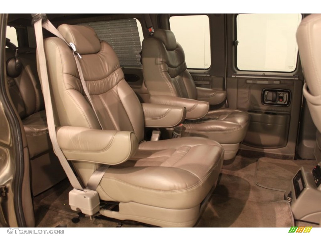 2005 Express 1500 Passenger Conversion Van - Dark Gray Metallic / Medium Dark Pewter photo #17