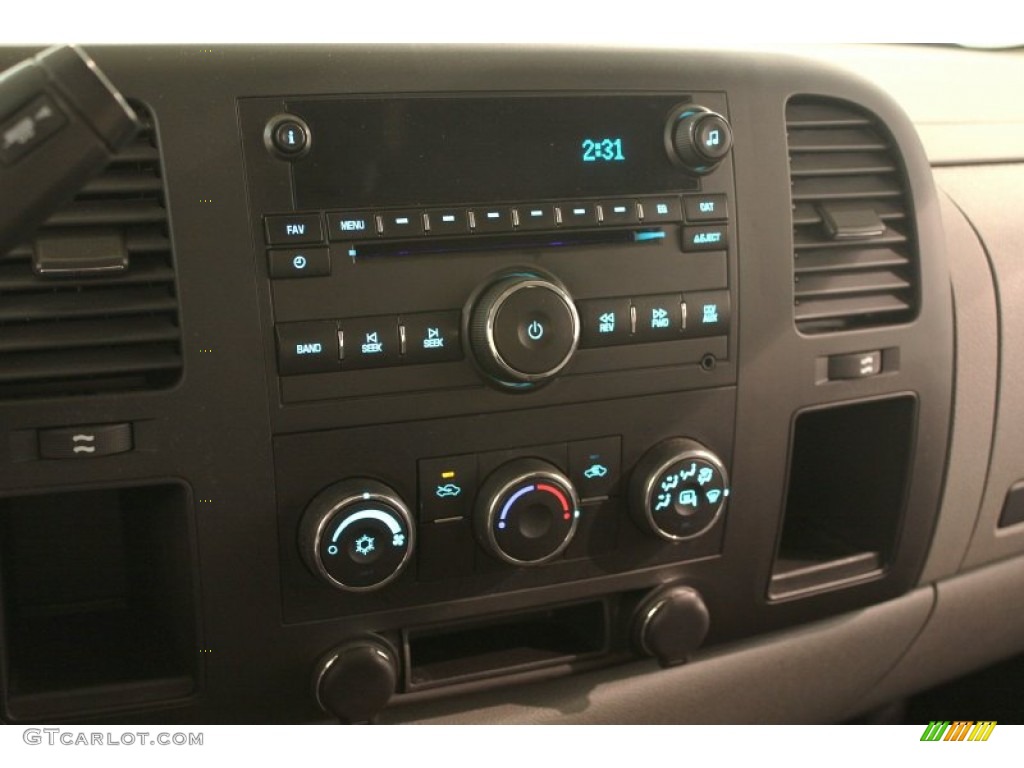 2008 Chevrolet Silverado 1500 Work Truck Extended Cab 4x4 Controls Photos