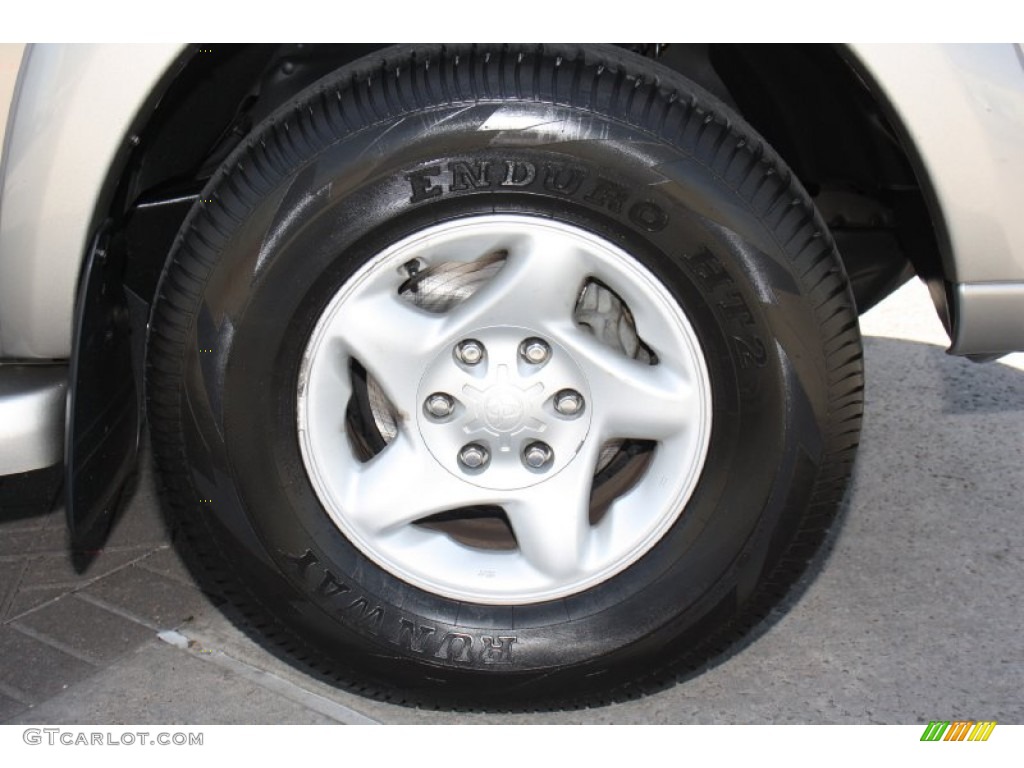 2002 Toyota Sequoia SR5 Wheel Photos
