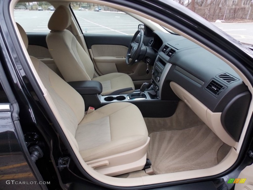 Medium Light Stone Interior 2011 Mercury Milan I4 Photo #77647147