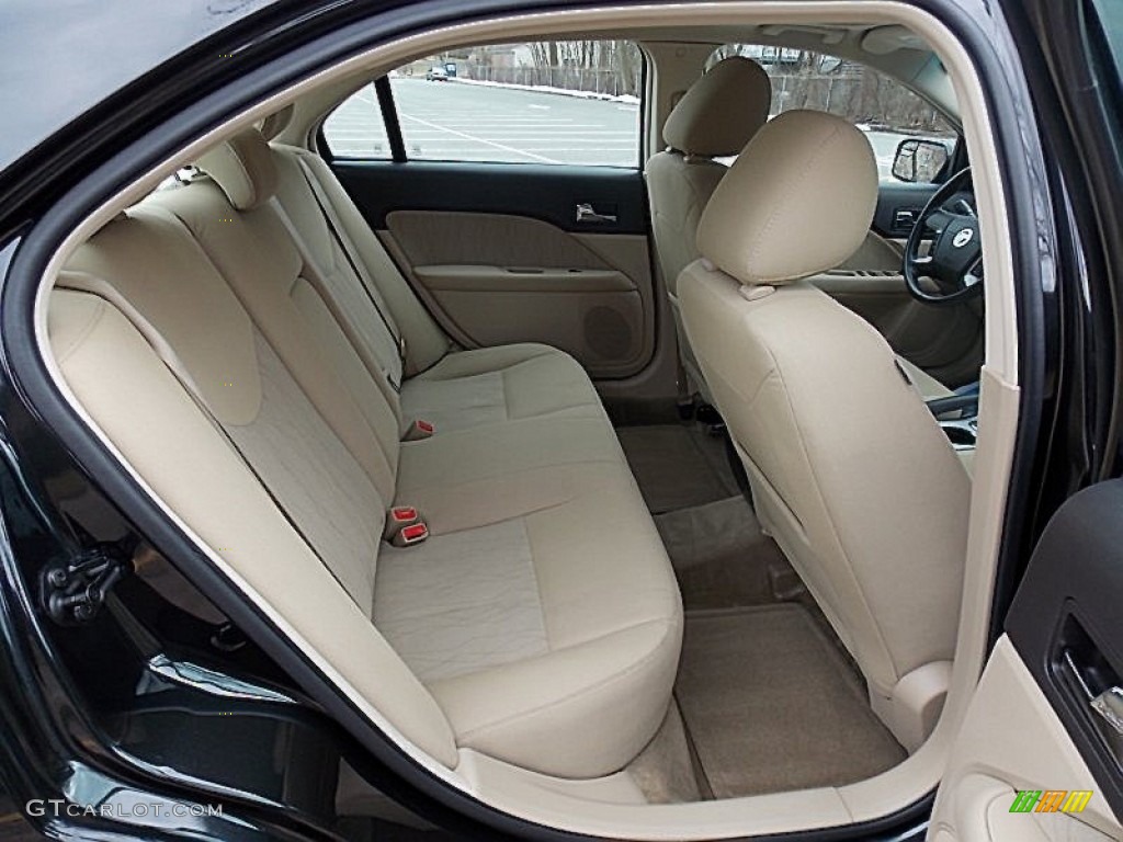 2011 Mercury Milan I4 Rear Seat Photos