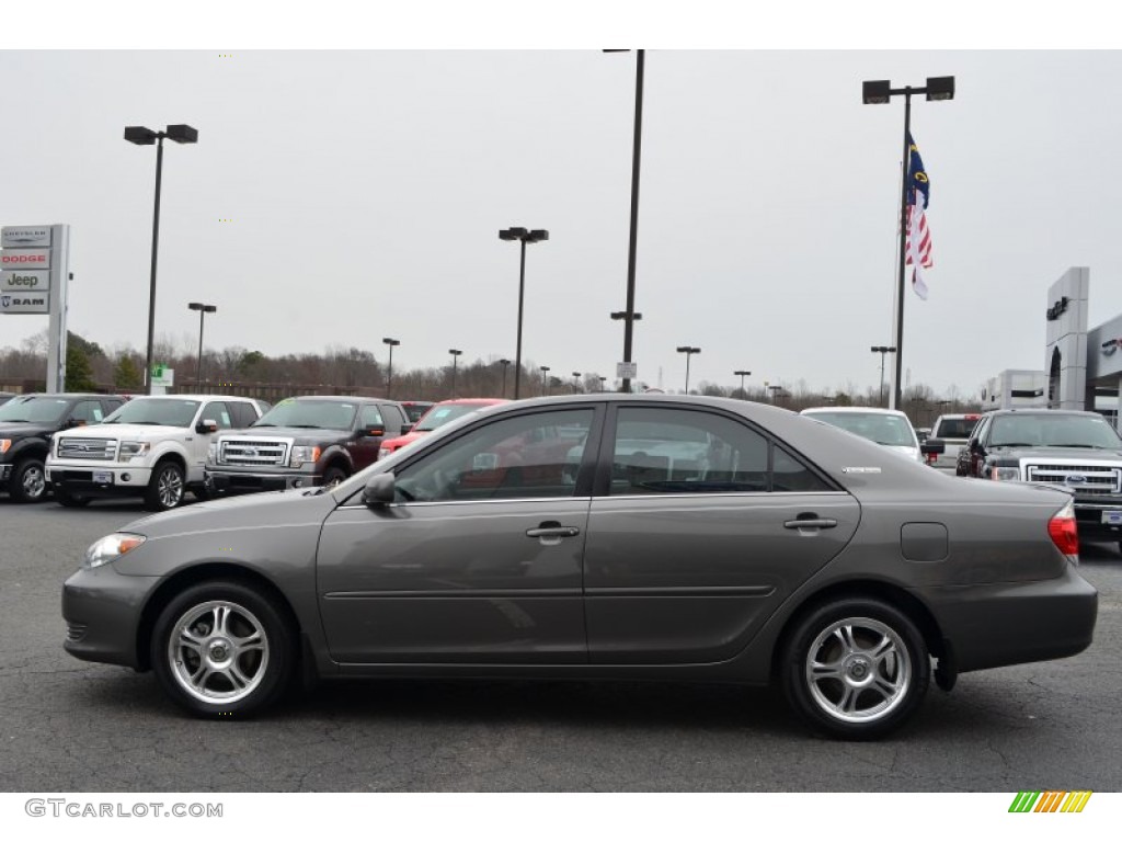 Phantom Gray Pearl 2005 Toyota Camry LE Exterior Photo #77647535