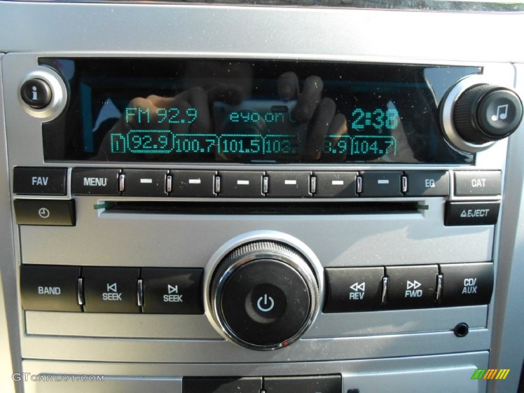 2010 Chevrolet Malibu LT Sedan Audio System Photo #77647941